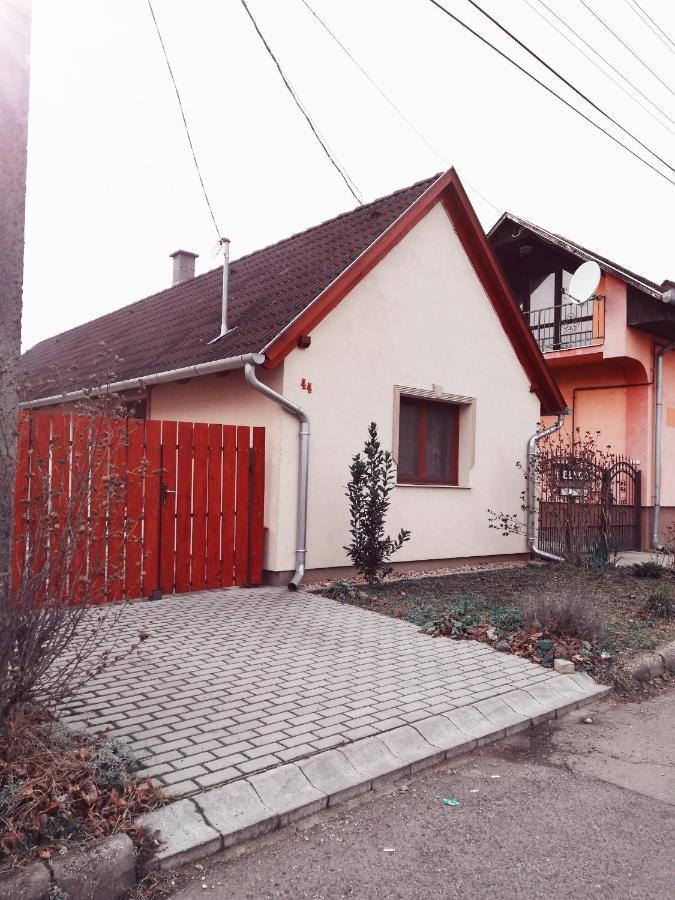케츨리 Napvirag Vendeghaz 빌라 외부 사진